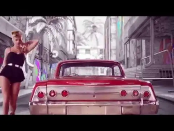 Video: Chanel West Coast - Bass In The Trunk